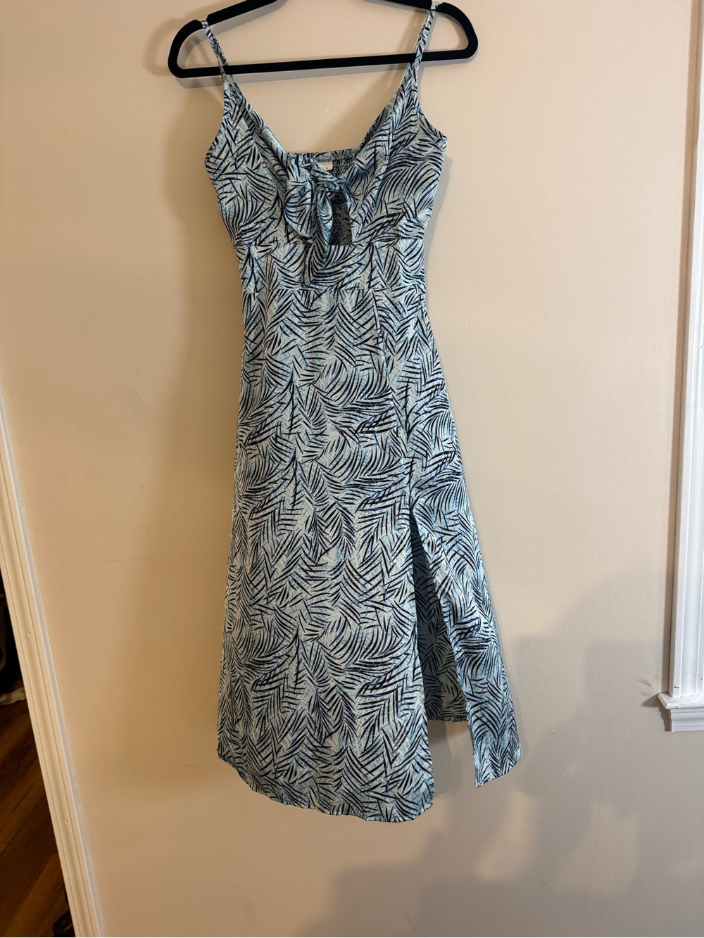 Blue Leaf-Print Midi Dress with Front Tie